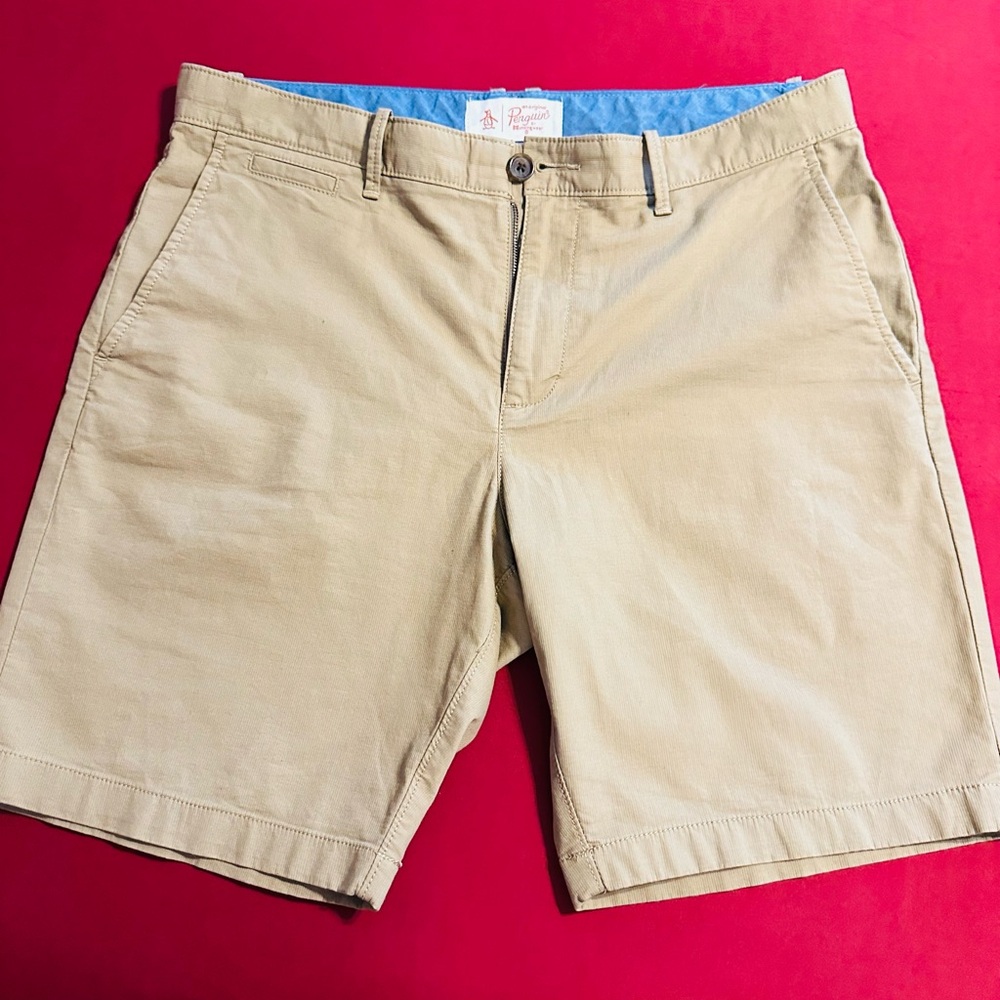 Youth shorts size S color beige